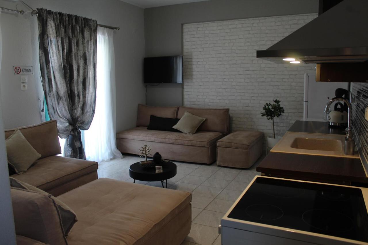 Azure Bliss Suites นิกิติ ภายนอก รูปภาพ