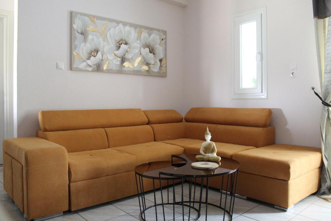 Azure Bliss Suites นิกิติ ภายนอก รูปภาพ