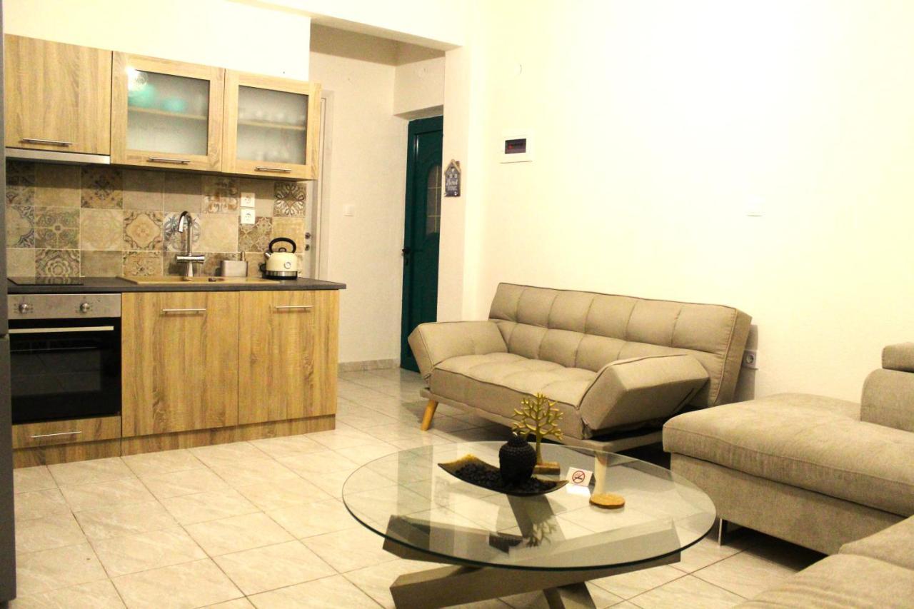 Azure Bliss Suites นิกิติ ภายนอก รูปภาพ