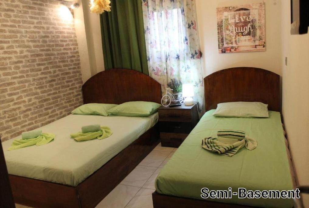 Azure Bliss Suites นิกิติ ภายนอก รูปภาพ